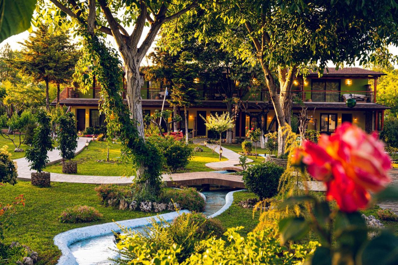 Simi Luxury Suites Плака-Литохоро Экстерьер фото